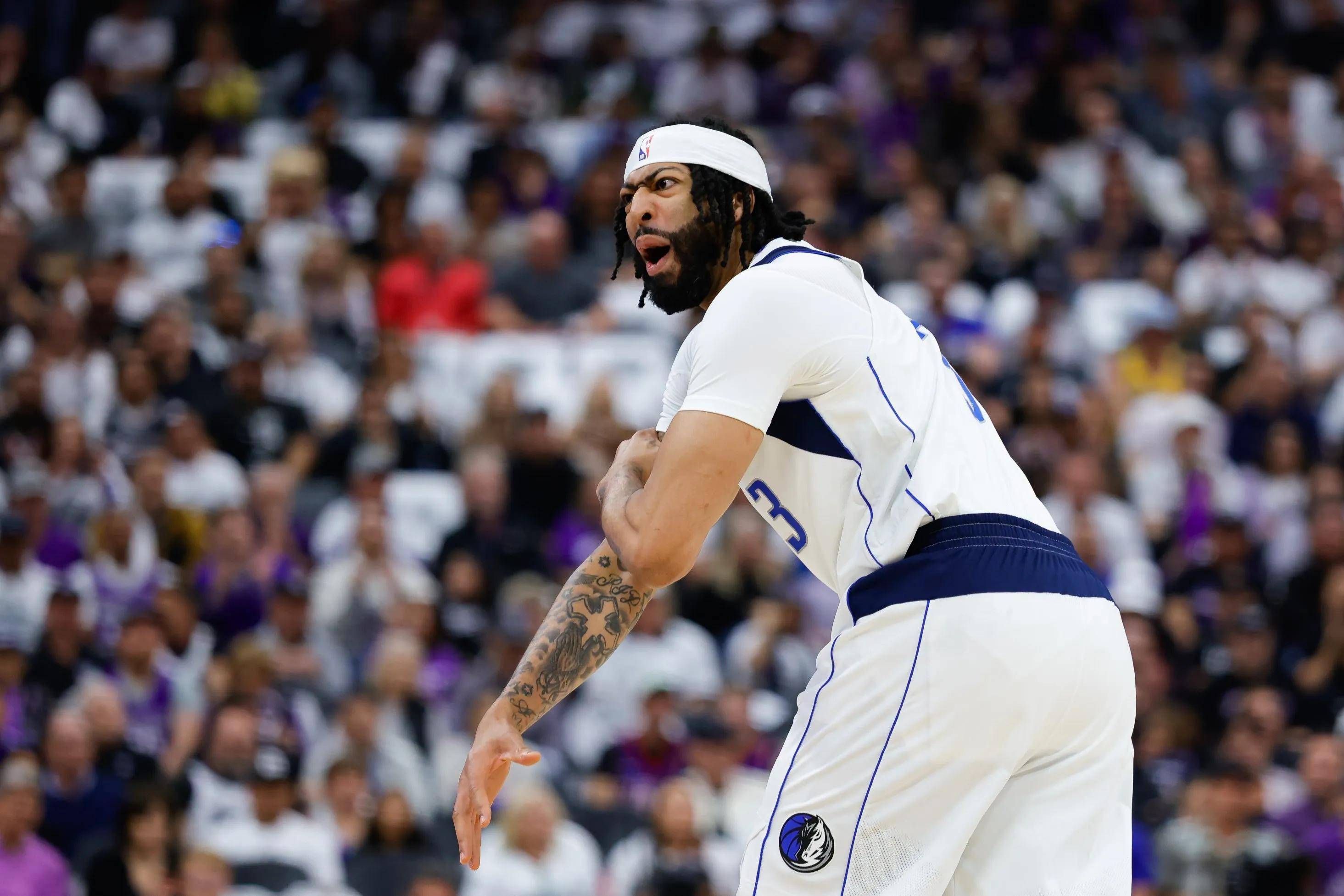 浓眉哥连续七场比赛得分超过出色防守，美国队不断突破！