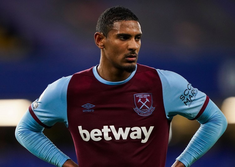 开云在线开户-今晚荷甲传出新动向；西汉姆刷新队史纪录；管理层表态——话题不断；纪律约束更严格-开云在线开户