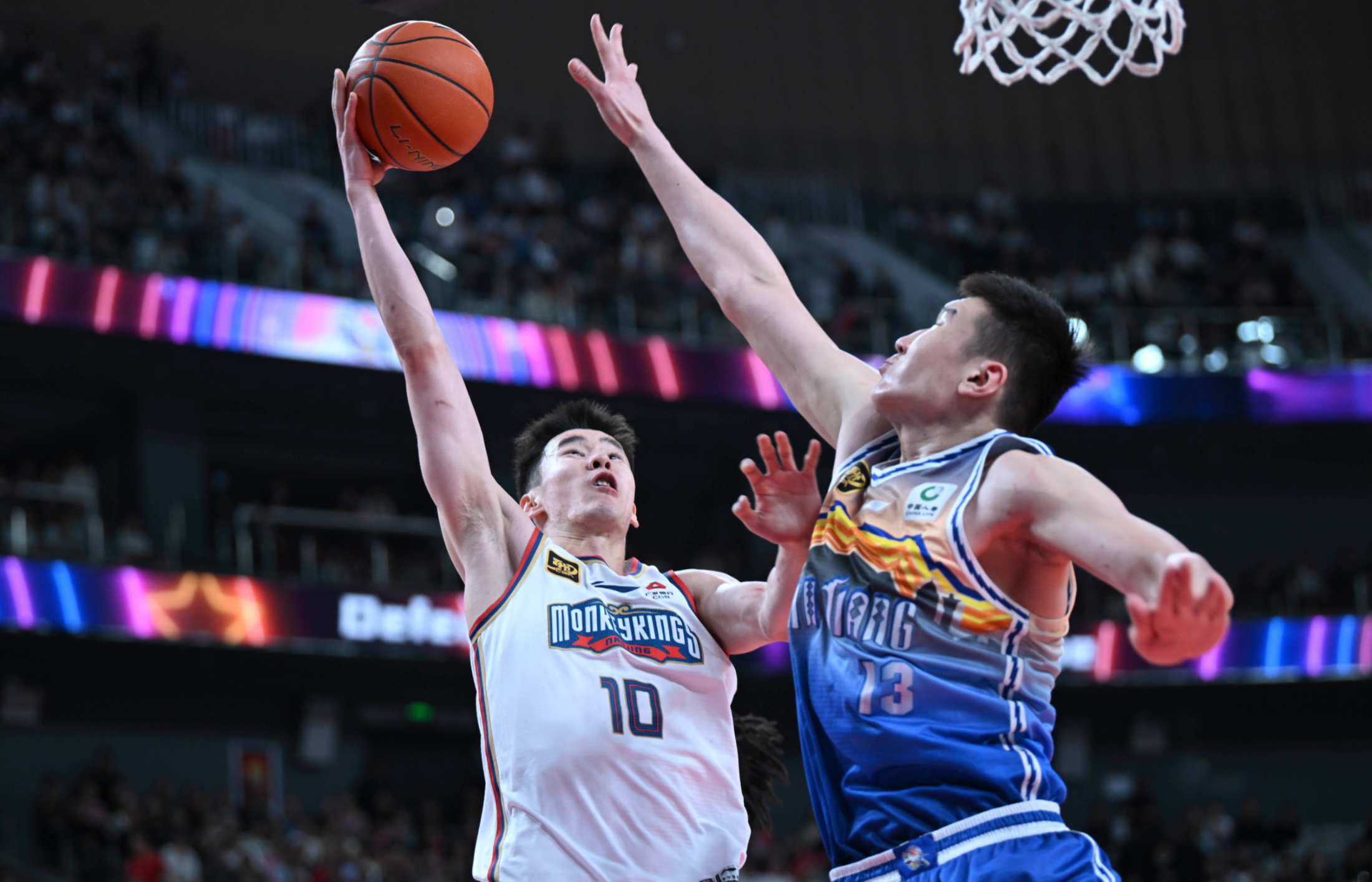 开云在线开户-冲刺阶段曼城备战英超，临场应变细节曝光，信心回归，年轻球员得到机会的简单介绍-开云在线开户